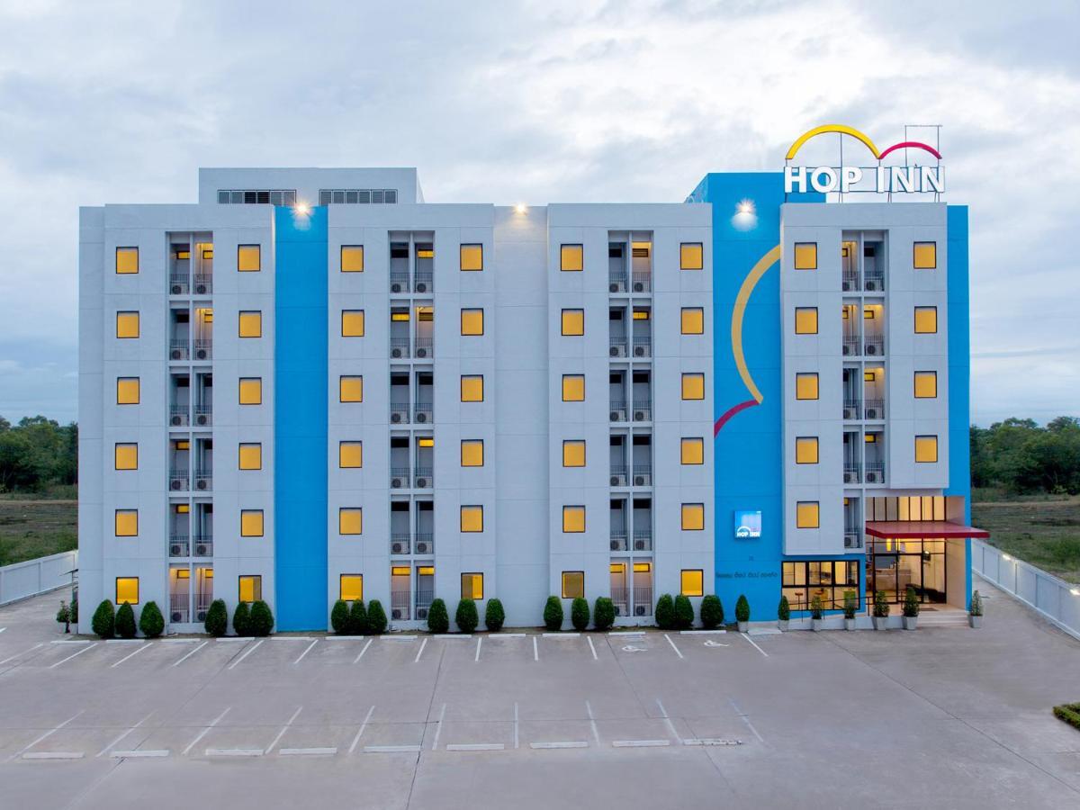 Hop Inn Nakhon Pathom Exterior photo